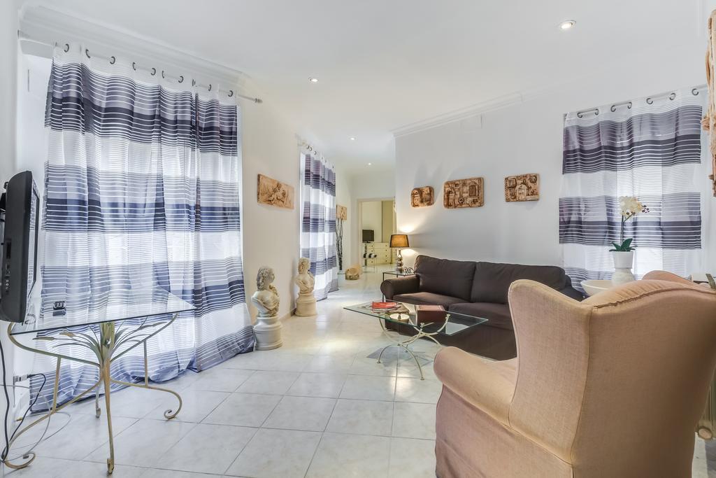 Veneto Excelsior Suite Róma Szoba fotó